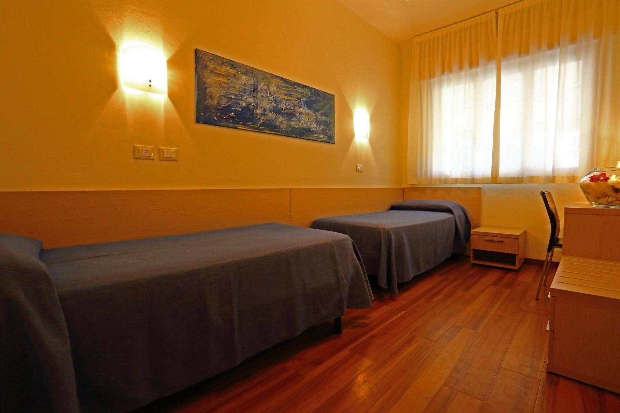 Hotel Castiglione リニャーノ・サッビアドーロ 部屋 写真